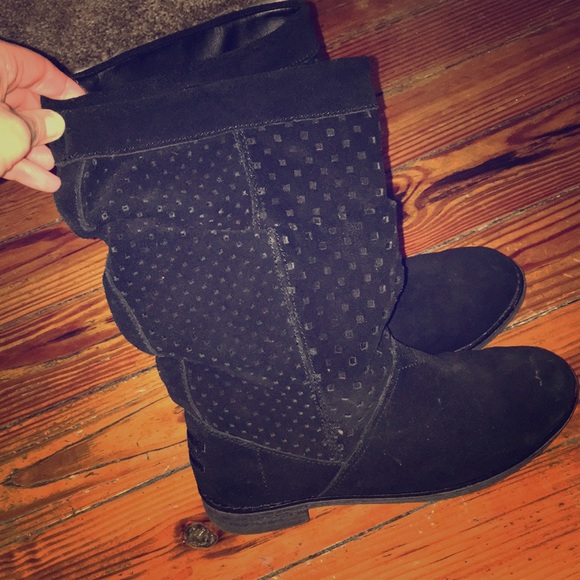 Toms Shoes - Toms suede boots